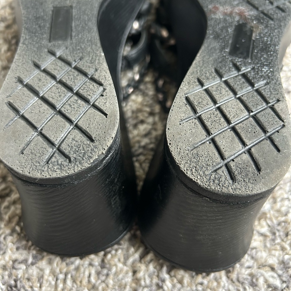 Croft & Barrow women’s black and silver wedge heel sandals size 7.5 - Picture 9 of 9